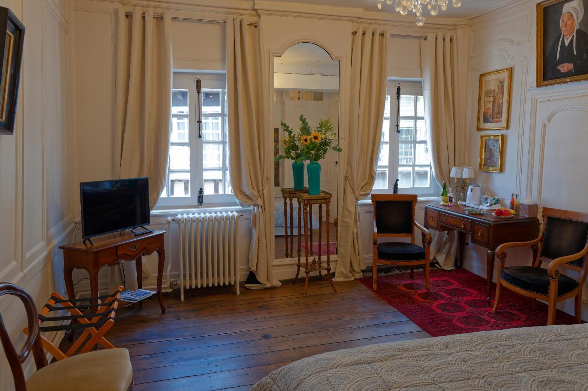 Guest House Saint Yves Ντινάν Εξωτερικό φωτογραφία